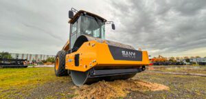 Walec Jednobębnowy Sany SSR80C
